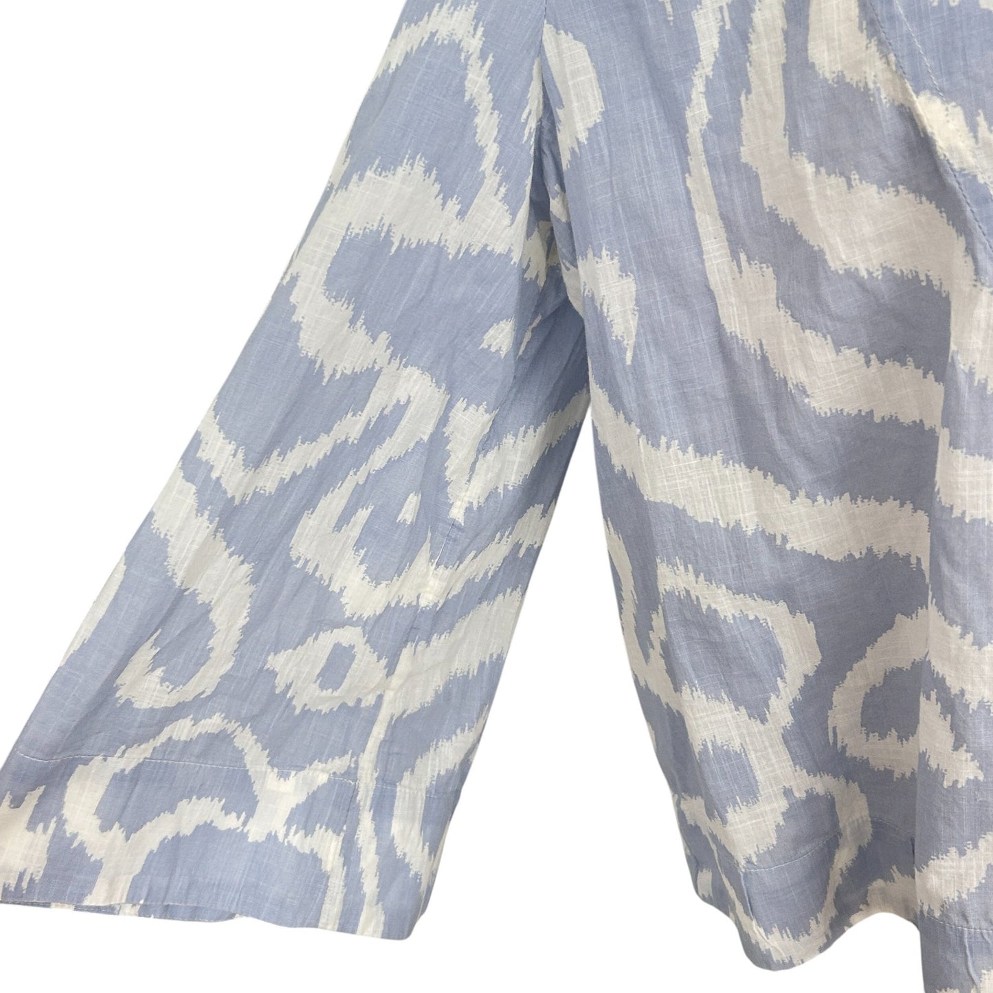 Anthropologie Blue and White Animal Print Boho V-Neck Top Womens Size Medium
