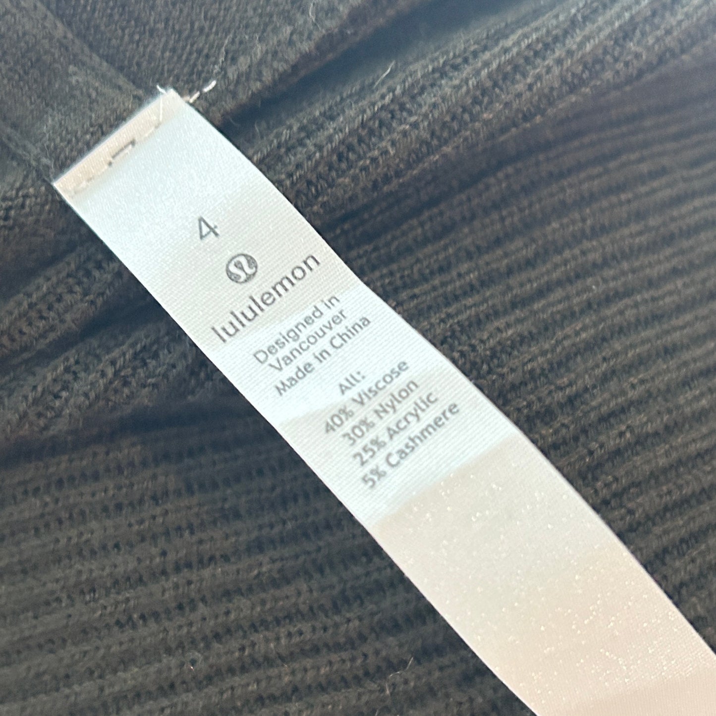 Lululemon Dark Olive Hooded Sundown Sweater Wrap Womens Size 4 LW4AU5S NEW