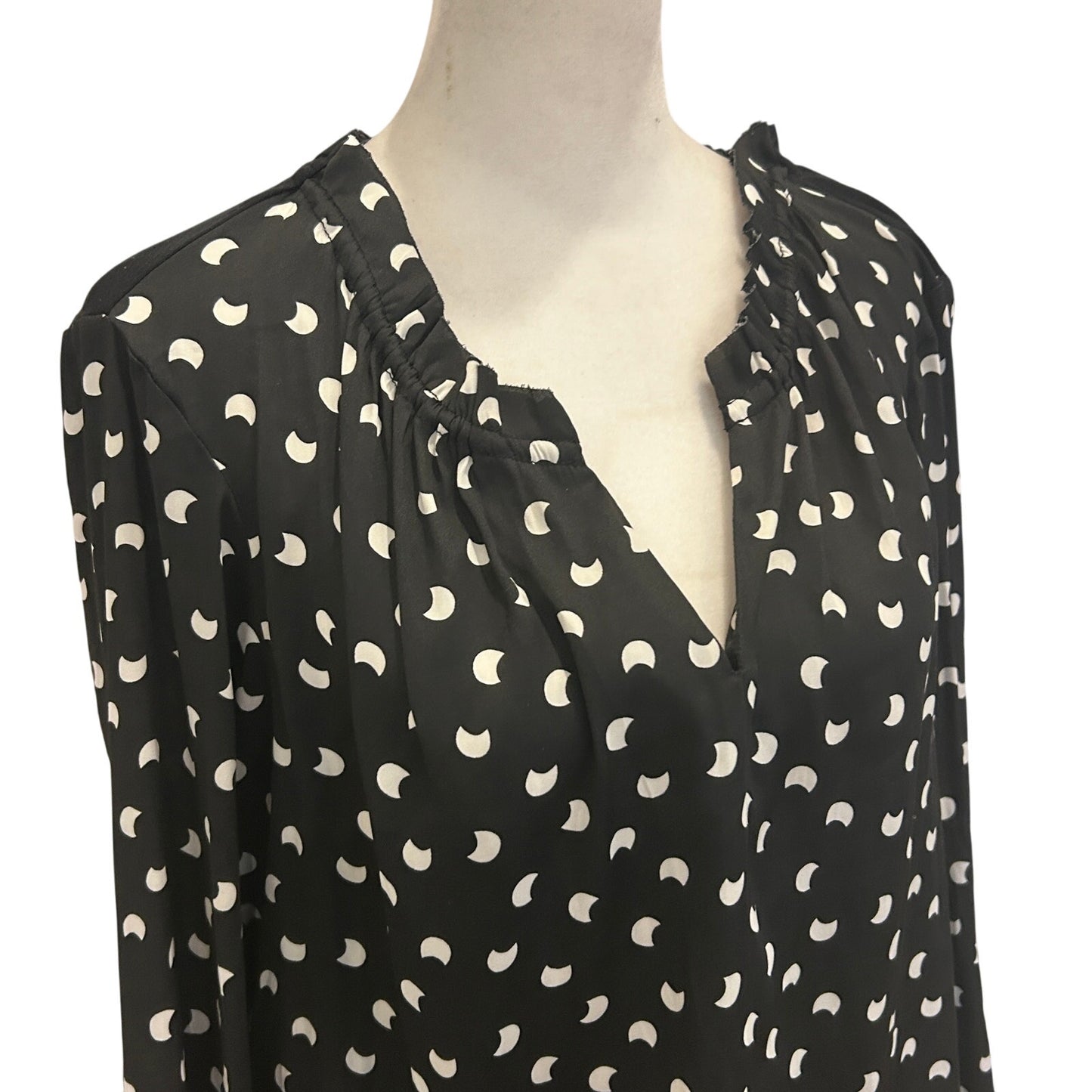 Anthropologie Dolan Black and White Polka Dot Top Blouse Womens Size Medium
