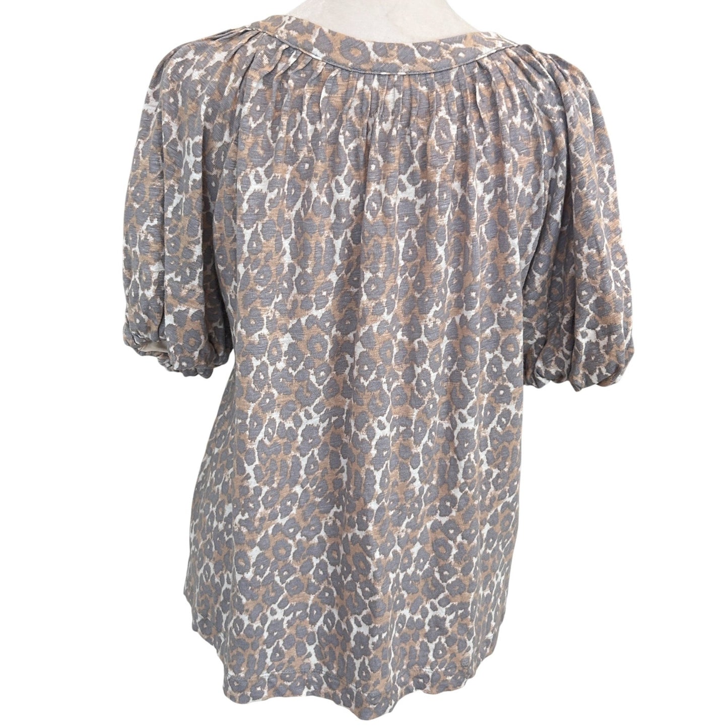 Maeve Anthropologie Gray, Tan Cheetah Short Sleeve Linen Top Womens Size Medium
