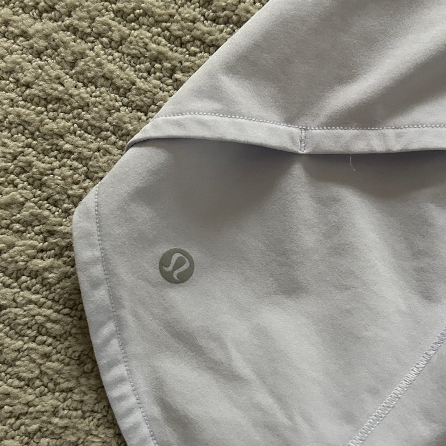 Lululemon Light Purple Speed Up High Rise Lined Short Womens Size 8 Tall