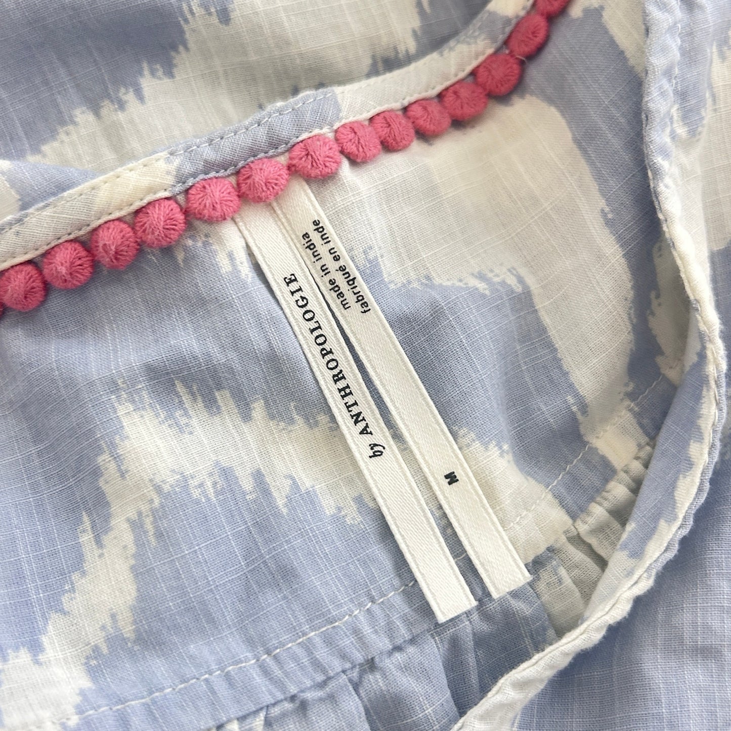 Anthropologie Blue and White Animal Print Boho V-Neck Top Womens Size Medium