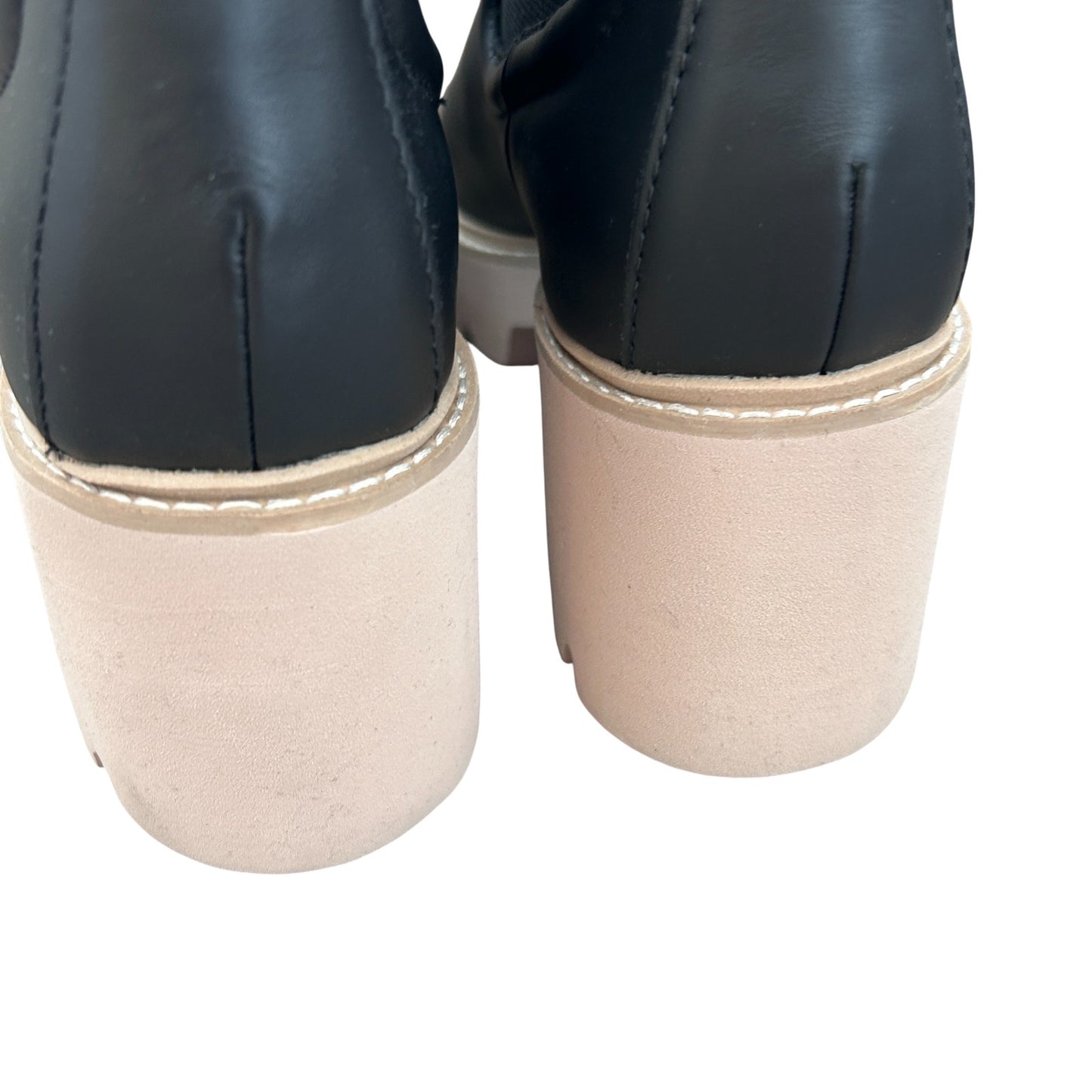 Dolce Vita Black Leather Chelsea Lug Sole Boot Womens Size 8