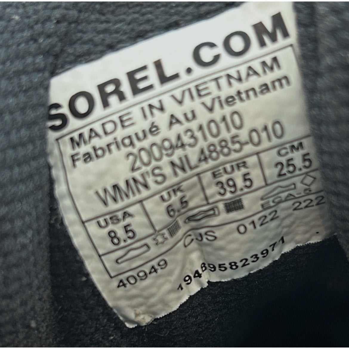 Sorel Explorer II Waterproof Mid Sneaker Black and White Womens Size 8.5