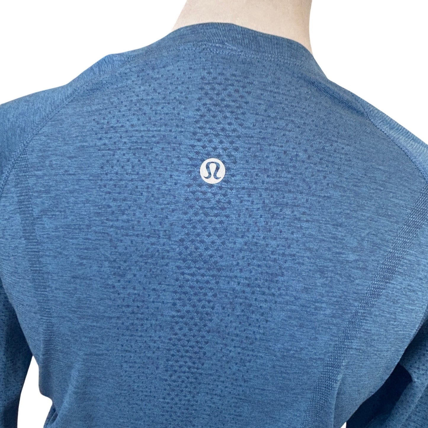 Lululemon Blue Swiftly Tech Long Sleeve Top Womens Size 6