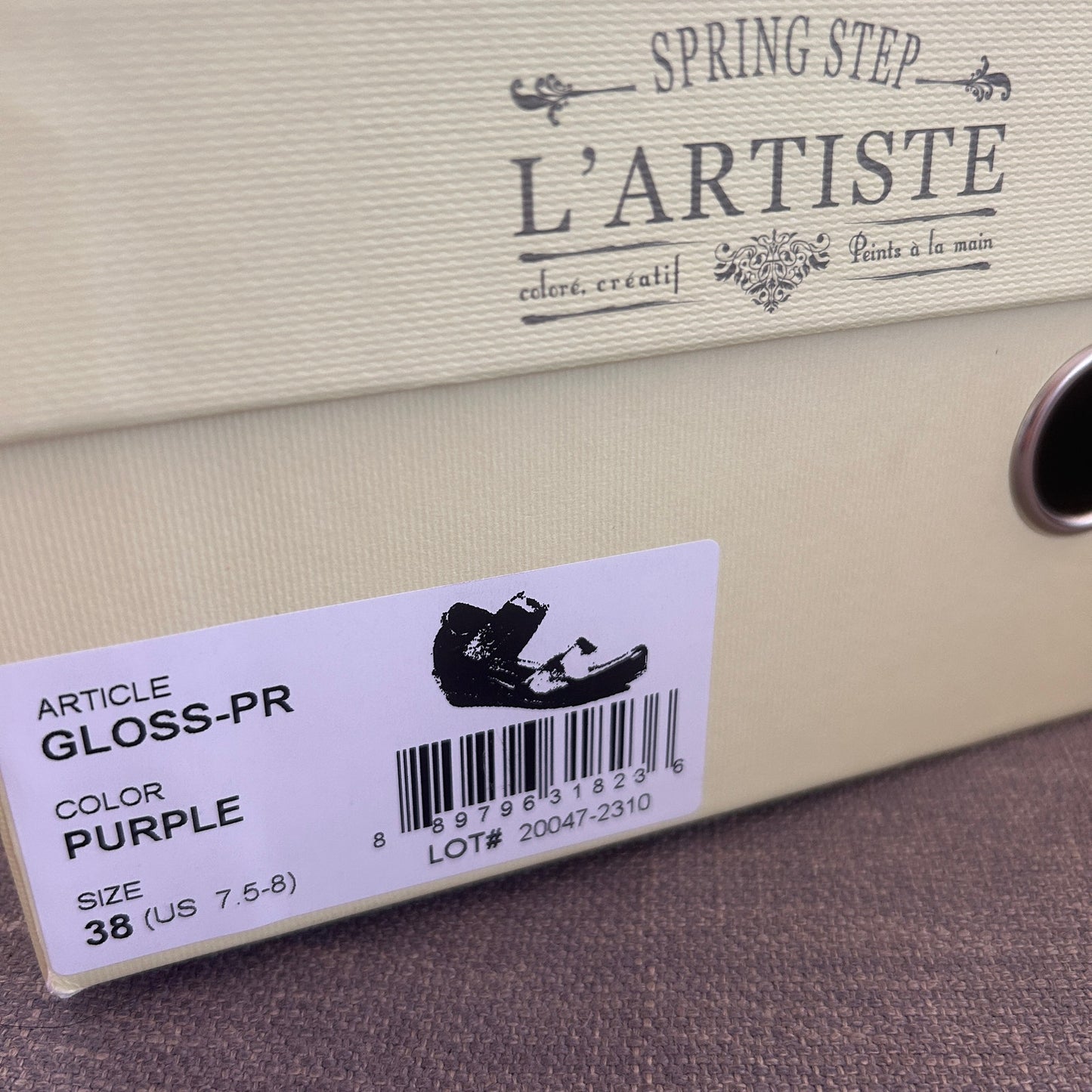 L'Artiste Spring Step Mary Jane Gloss Shoes Wine Purple Womens Size 38 / 7.5 NEW