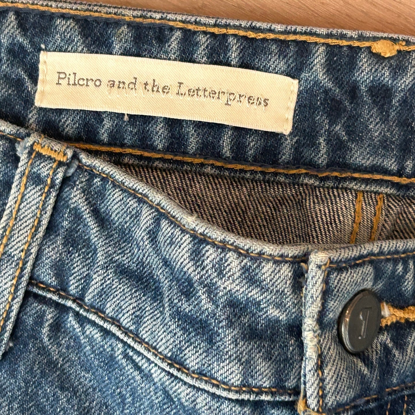 Pilcro and the Letterpress Hyphen Boho Fringed Boyfriend Jeans Womens Size 29