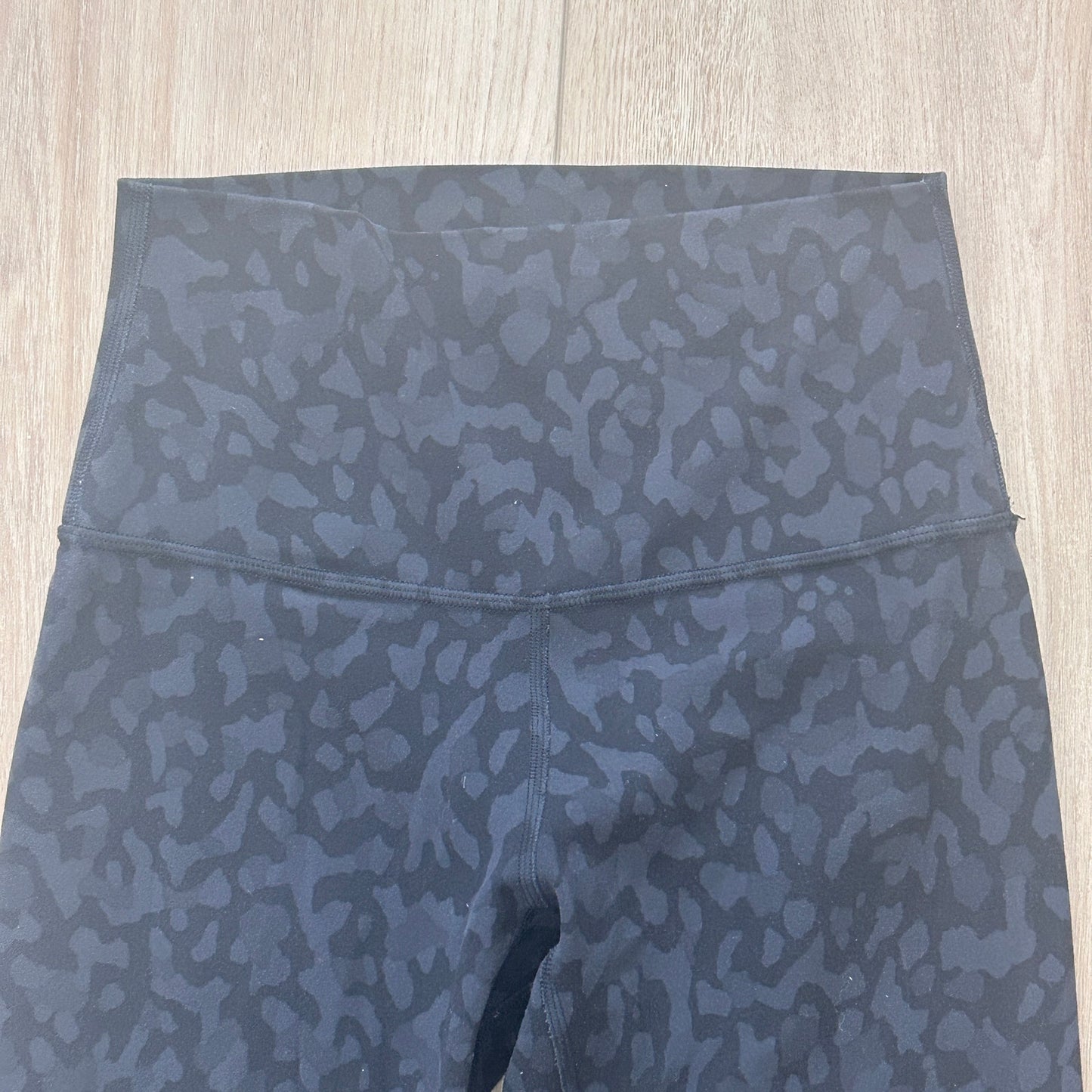 Lululemon Black Camo Align High Rise Leggings Womens Size 4