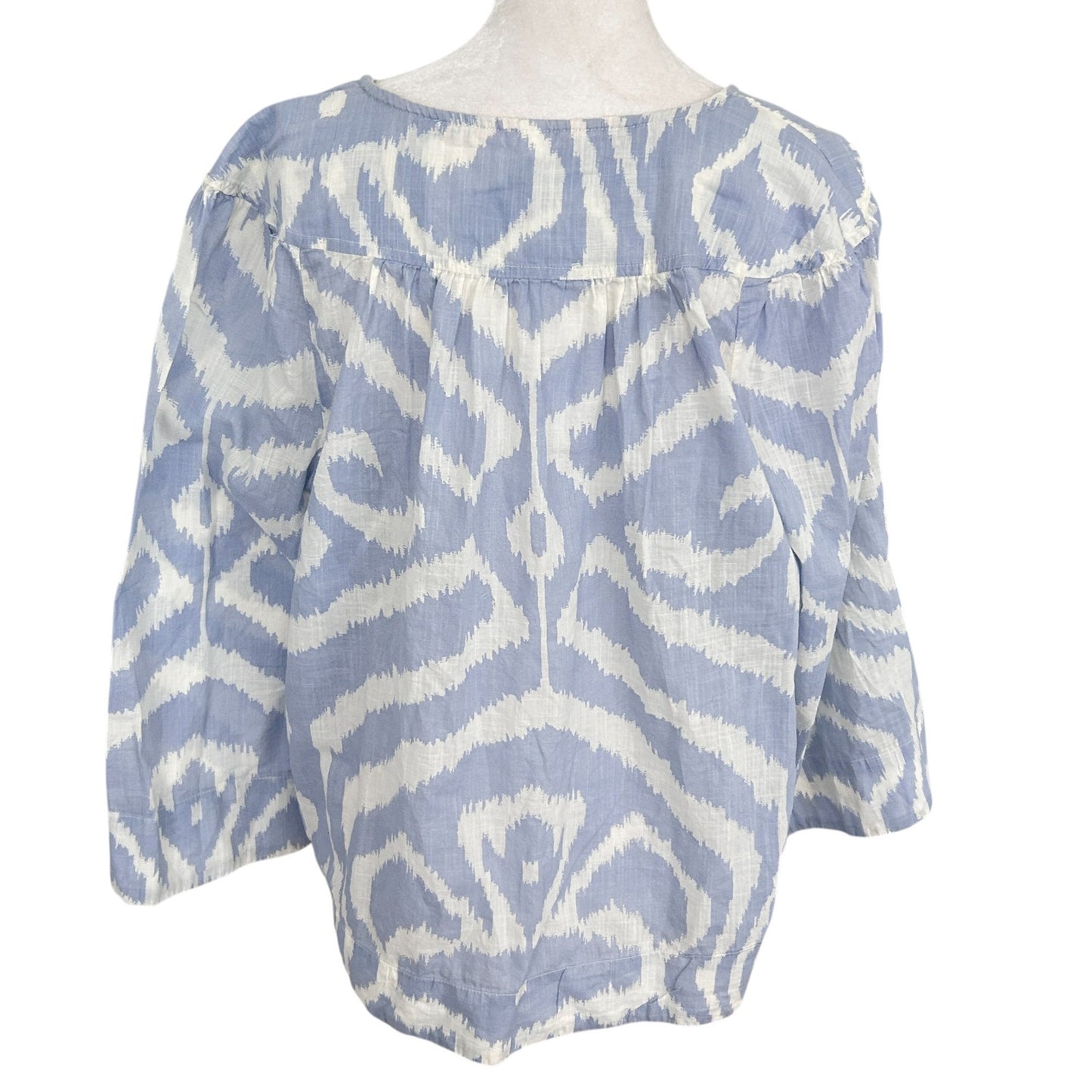 Anthropologie Blue and White Animal Print Boho V-Neck Top Womens Size Medium