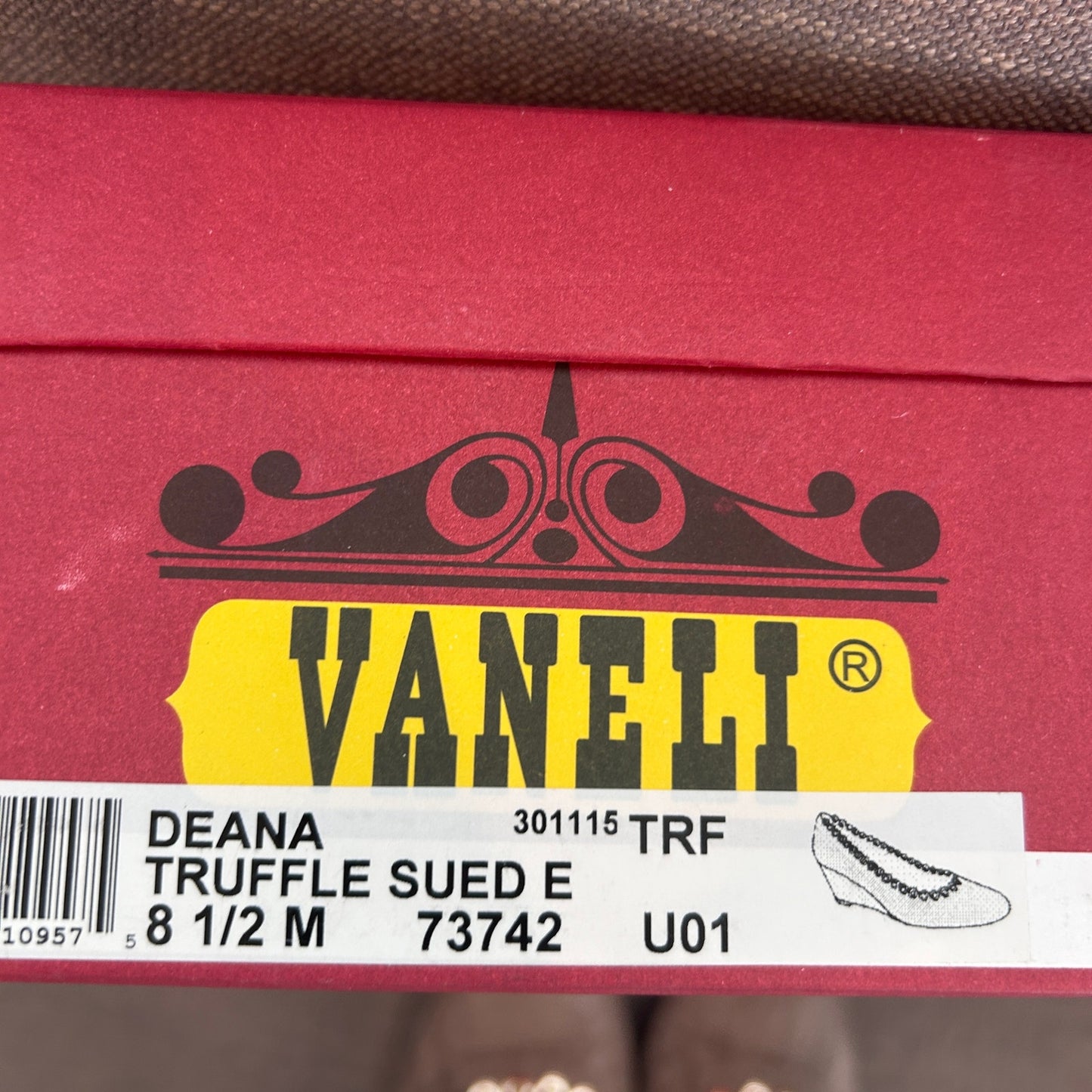 VANELi Deana Truffle Suede Brown Gold Metal Eyelet Trim Wedges Womens Size 8.5