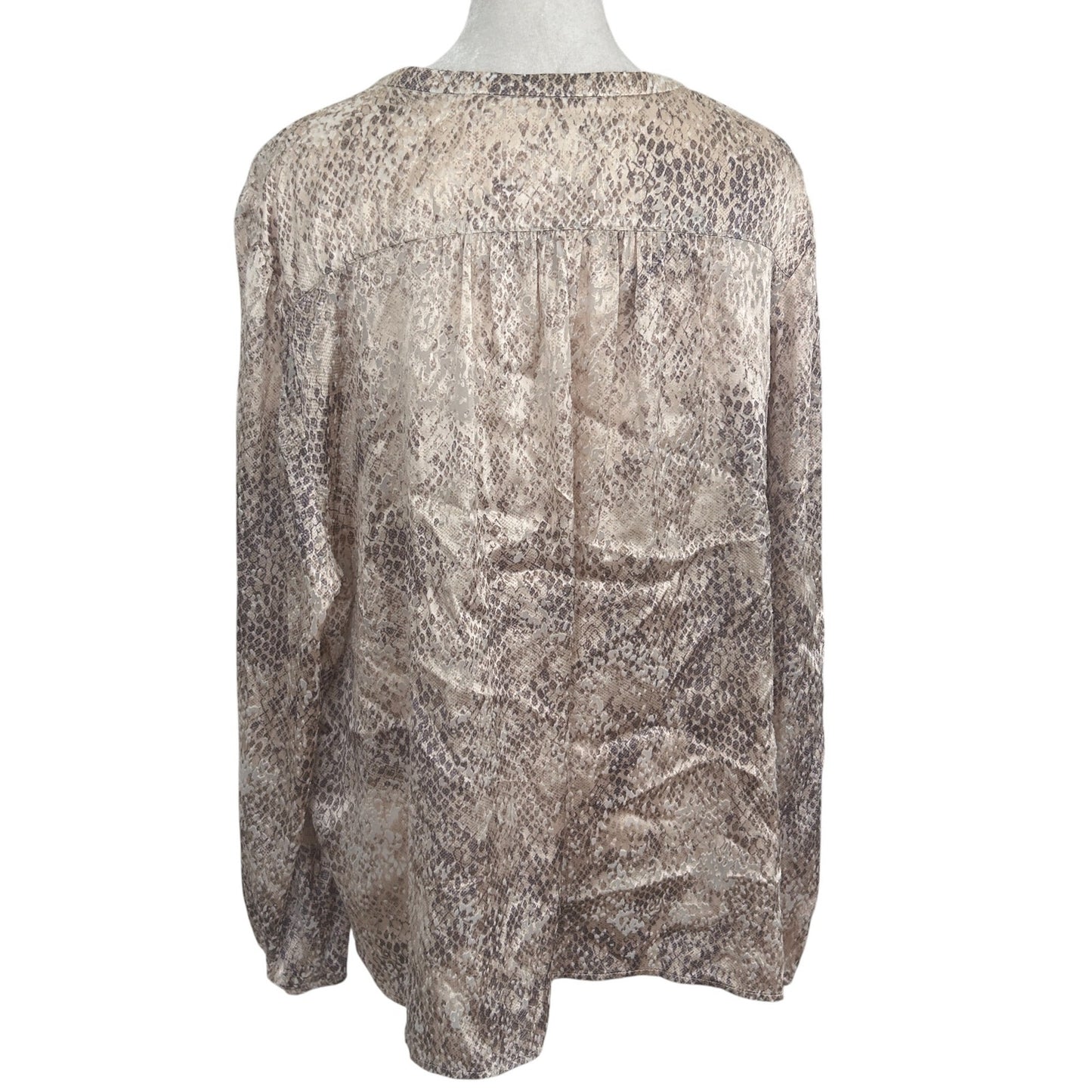 Tommy Bahama Brown, Tan Snakeskin V-Neck Long Sleeve Blouse Womens Size XL