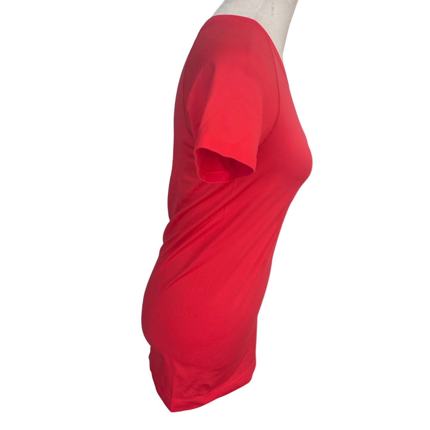 Lululemon Orange Swiftly Tech Short Sleeve 2.0 Women's Size 6