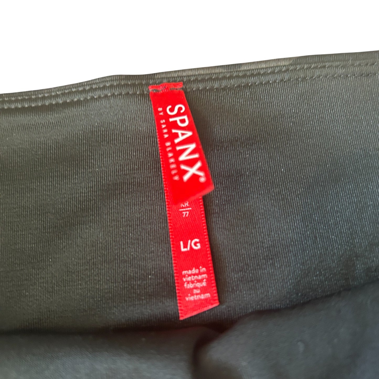 Spanx Sara Blakely Black Camo Leggings Womens Size Large