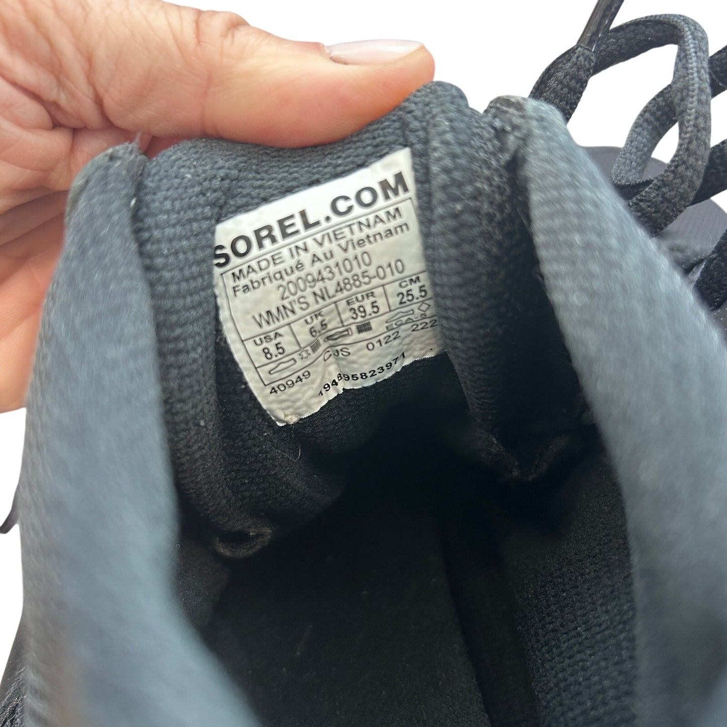 Sorel Explorer II Waterproof Mid Sneaker Black and White Womens Size 8.5