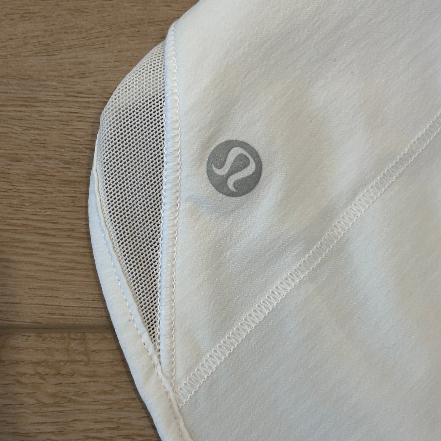 Lululemon White Hotty Hot High-Rise Lined Short Womens Size 6