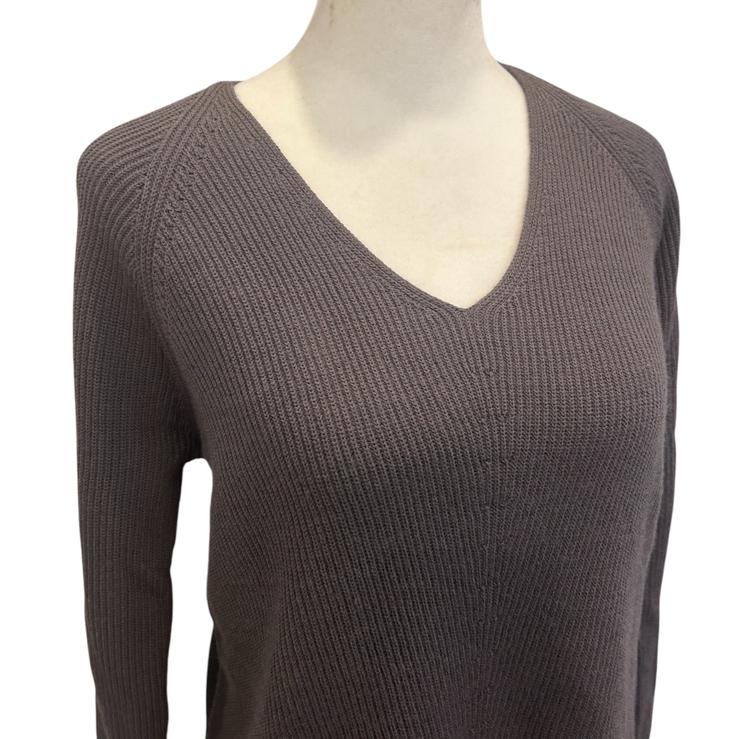 Athleta Gray Hanover Refined V-Neck Wood Blend Sweater Womens Size XXS