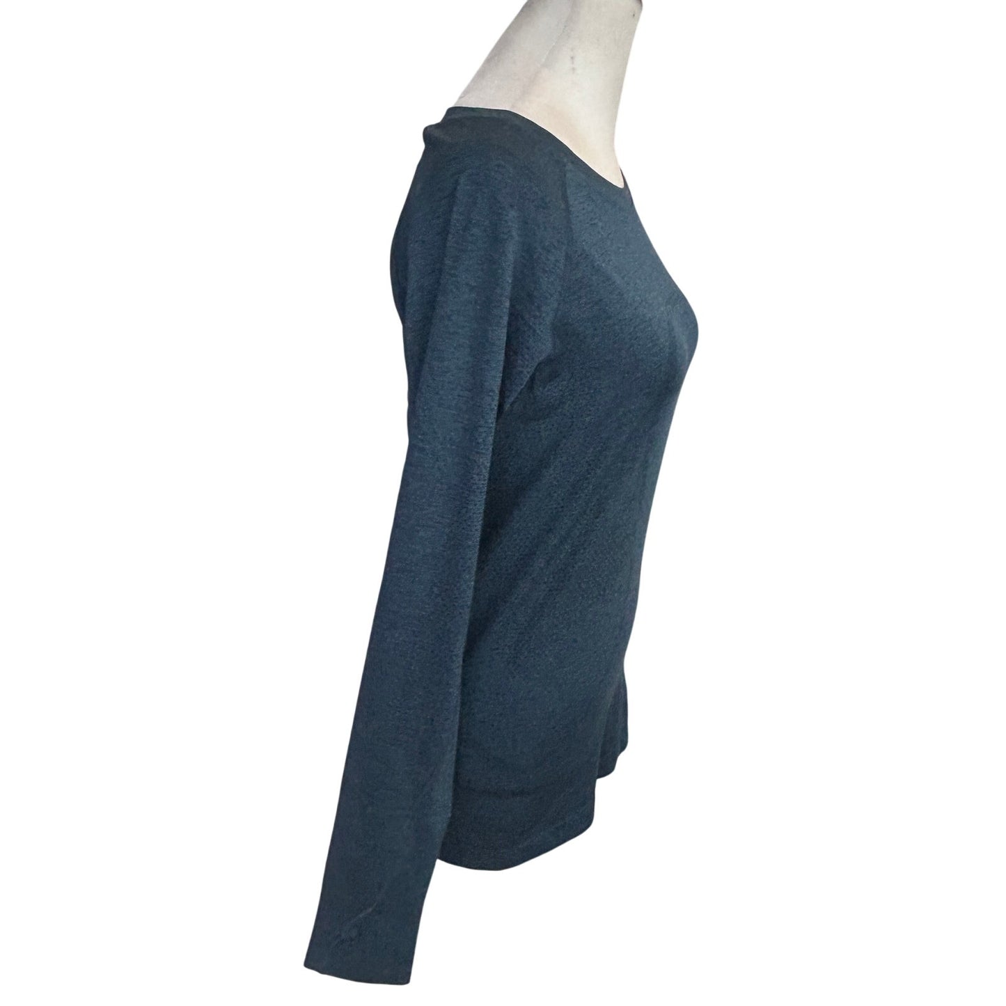 Lululemon Dark Blue Swiftly Tech Long Sleeve Top Womens Size 6