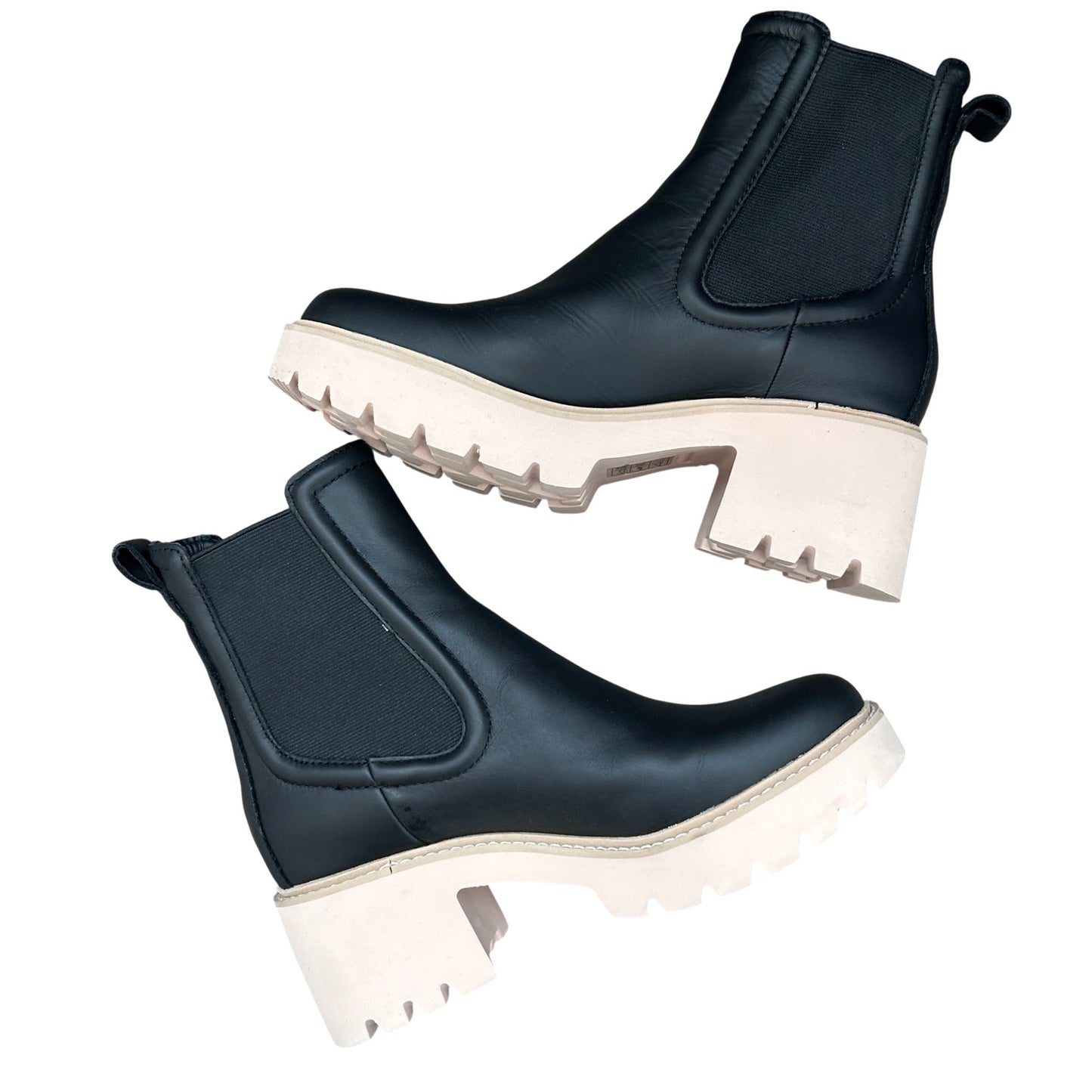 Dolce Vita Black Leather Chelsea Lug Sole Boot Womens Size 8