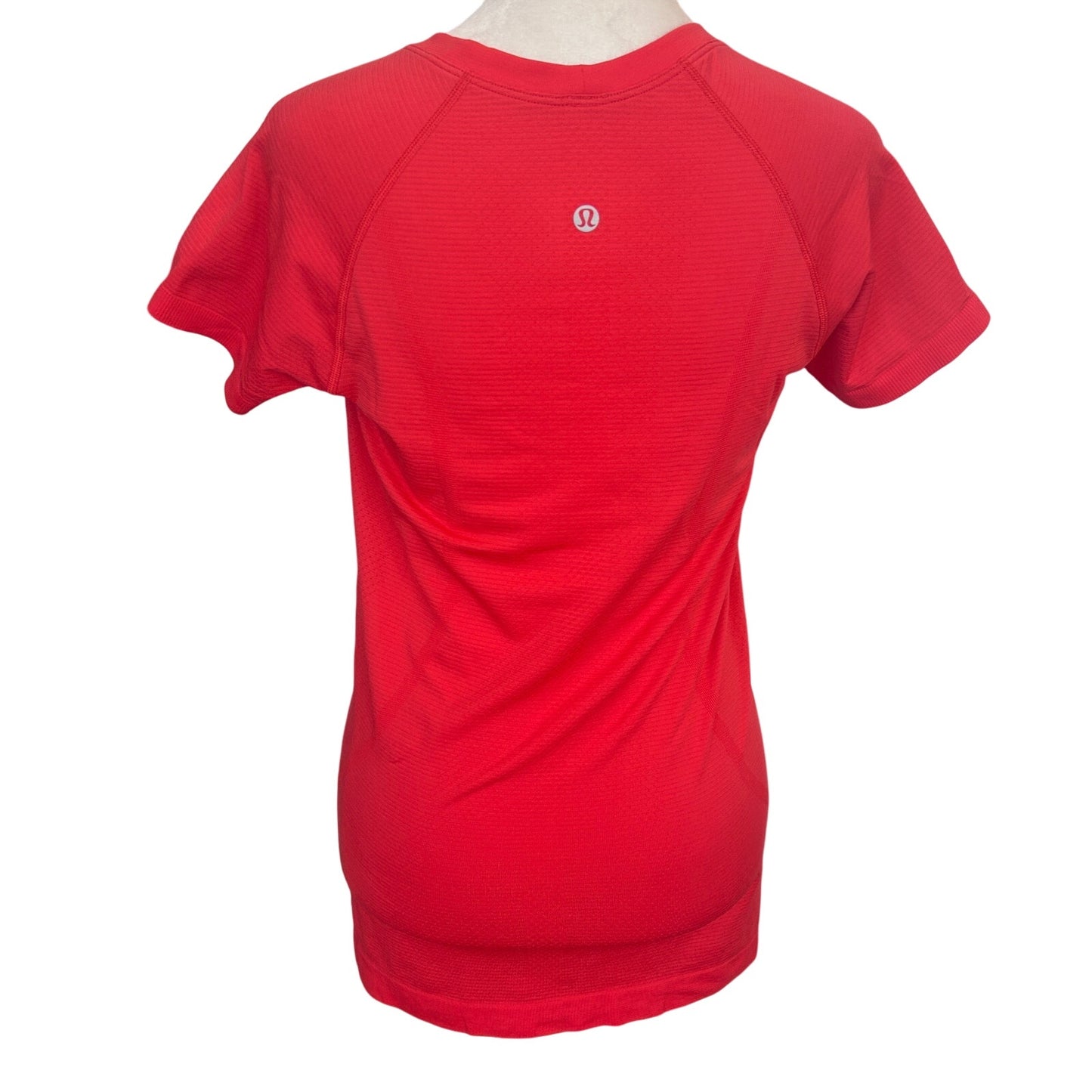 Lululemon Orange Swiftly Tech Short Sleeve 2.0 Women's Size 6