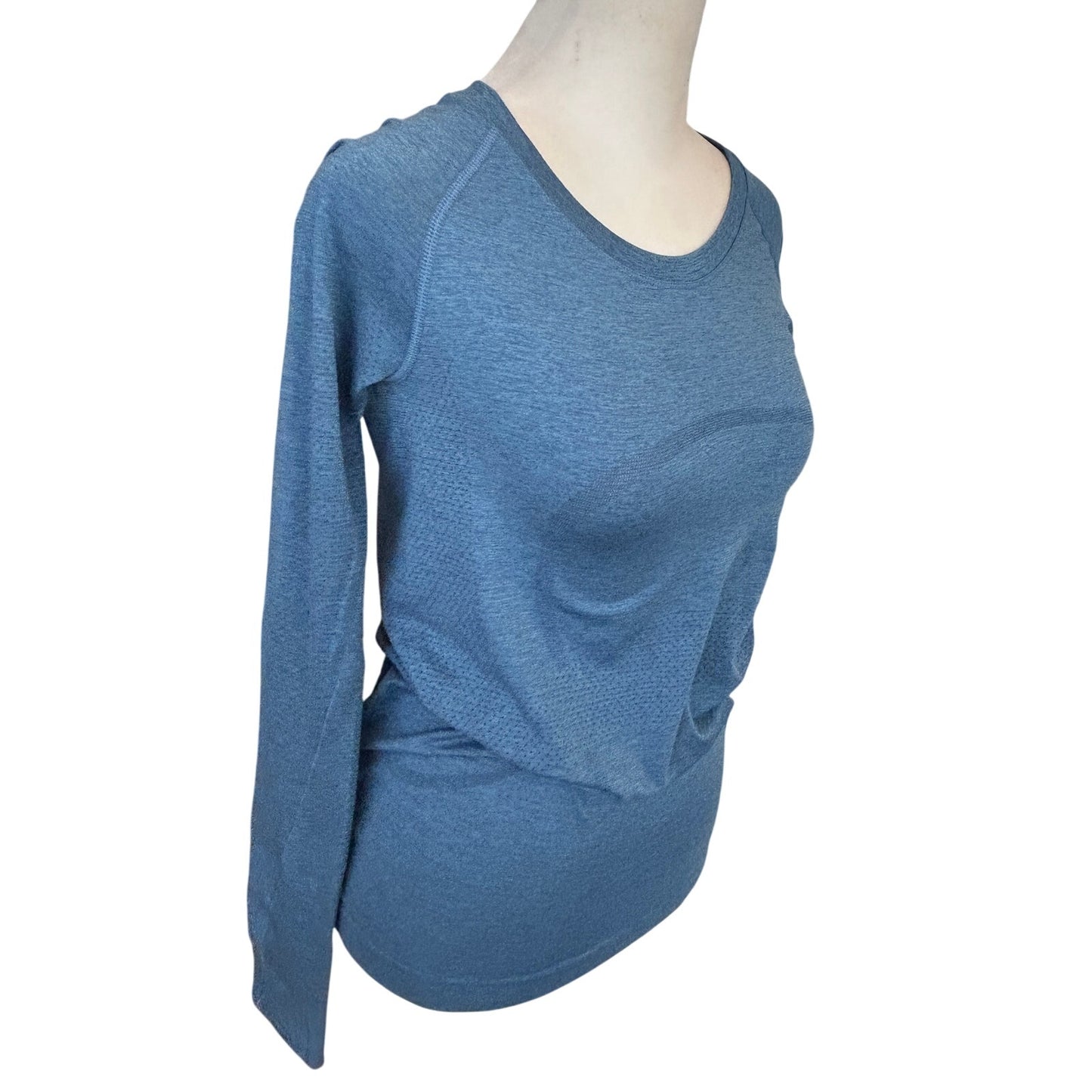 Lululemon Blue Swiftly Tech Long Sleeve Top Womens Size 6