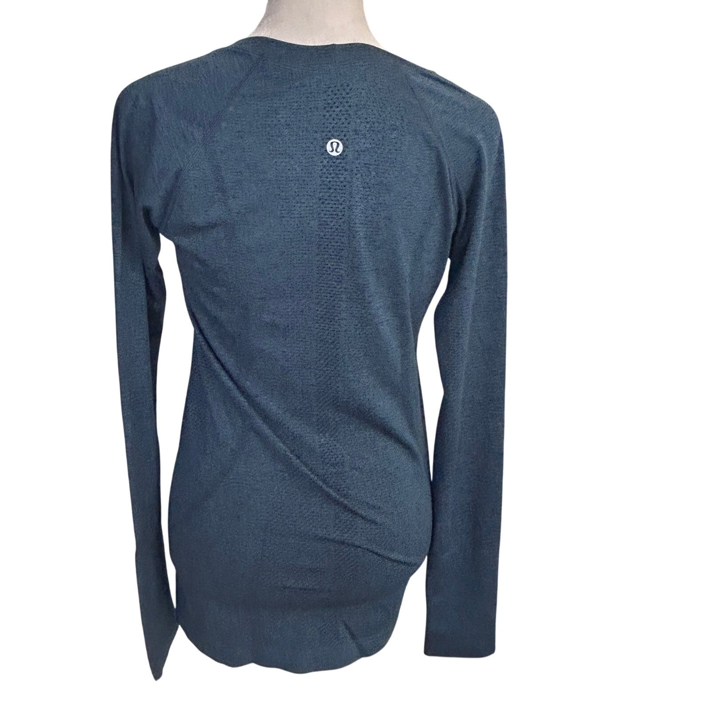 Lululemon Dark Blue Swiftly Tech Long Sleeve Top Womens Size 6
