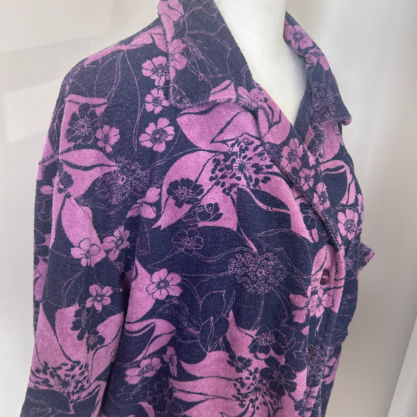 Sundry Purple, Blue Floral Terry Button Down Short Sleeve Top Womens Size Large