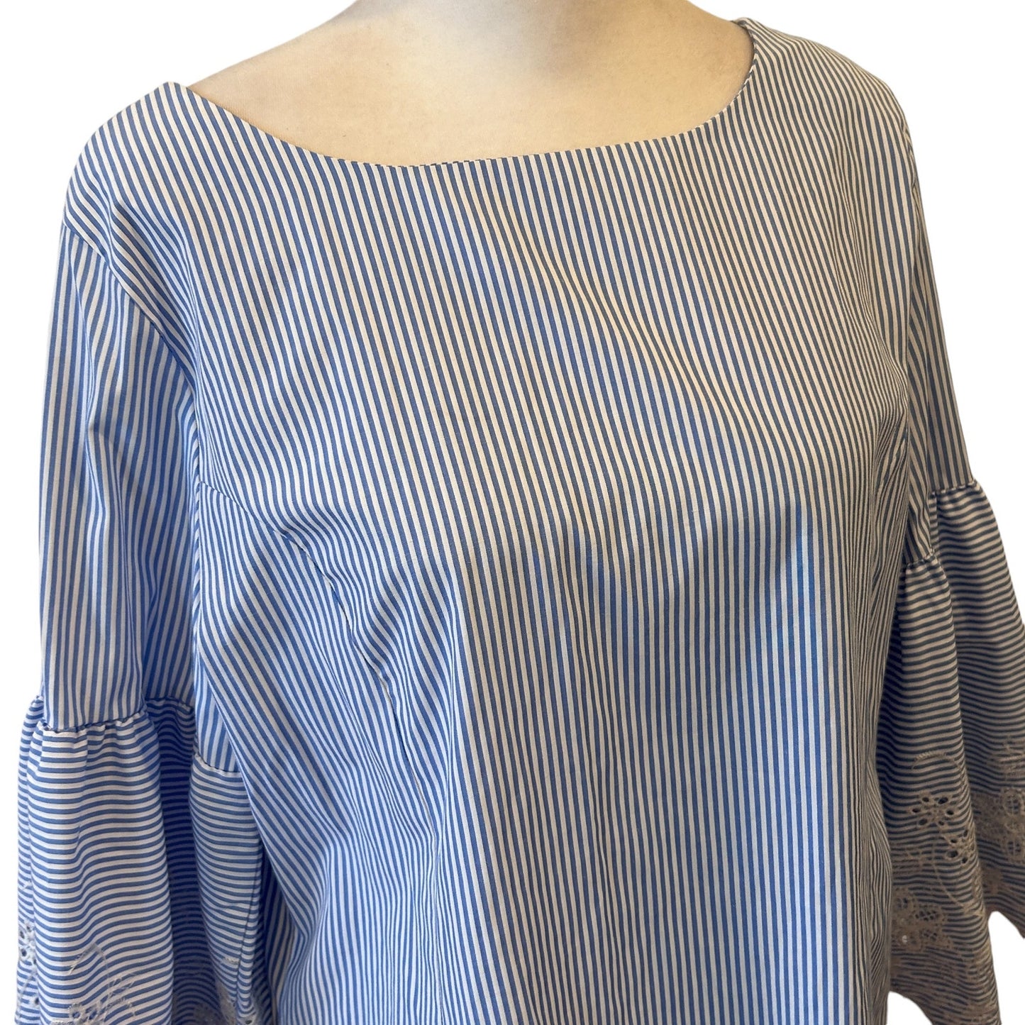 Kay Celine Blue White Stripe Eyelet Trim 3/4 Bell Sleeve Top Womens Size Medium