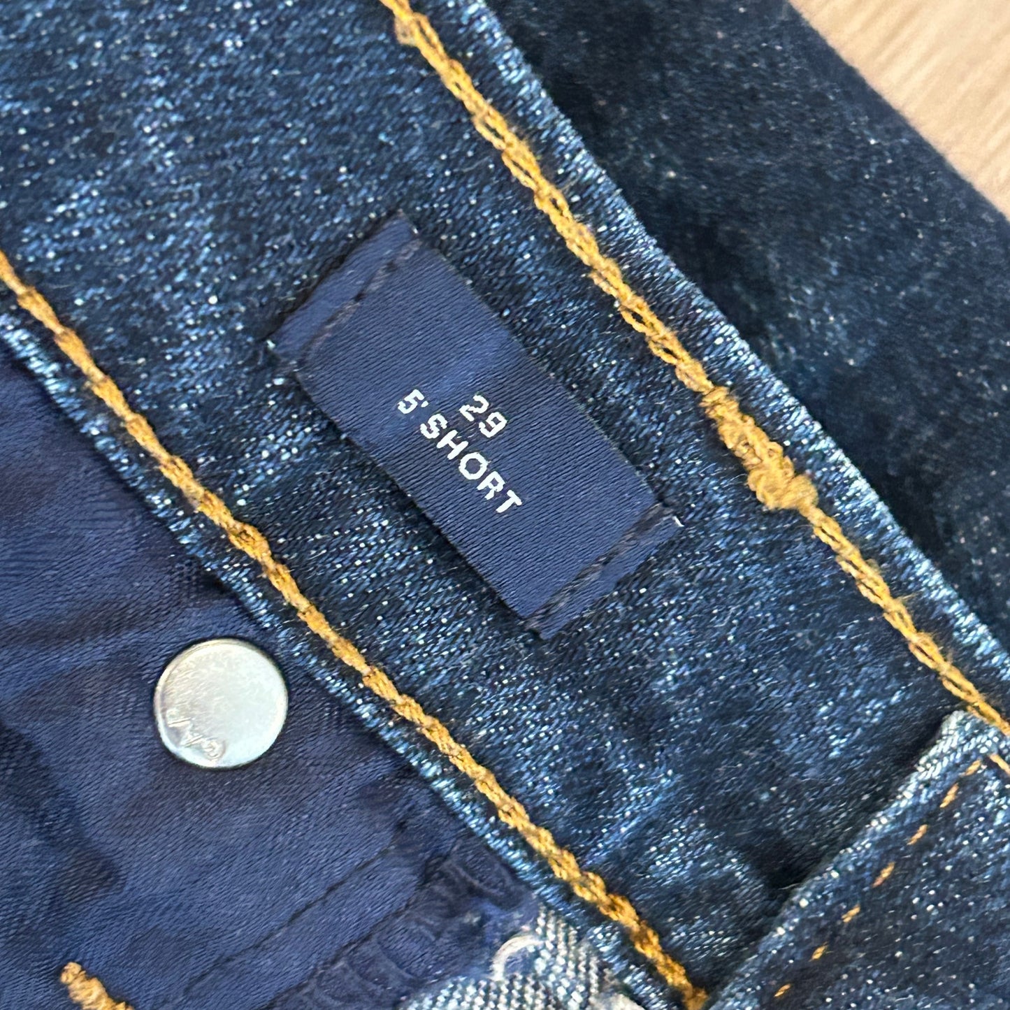 Gap Dark Wash Cuffed High Rise 5" Denim Short Womens Size 29