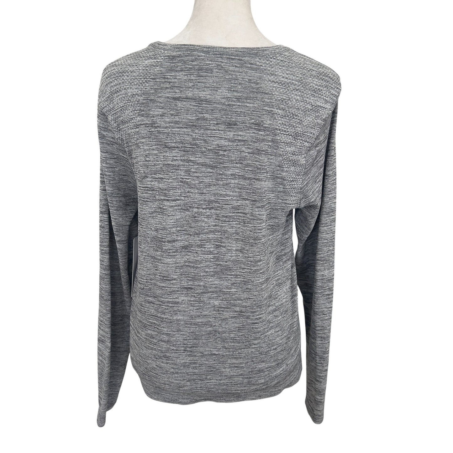 Athleta NWT Heather Gray In Motion Seamless Long Sleeve Top Womens Size Small