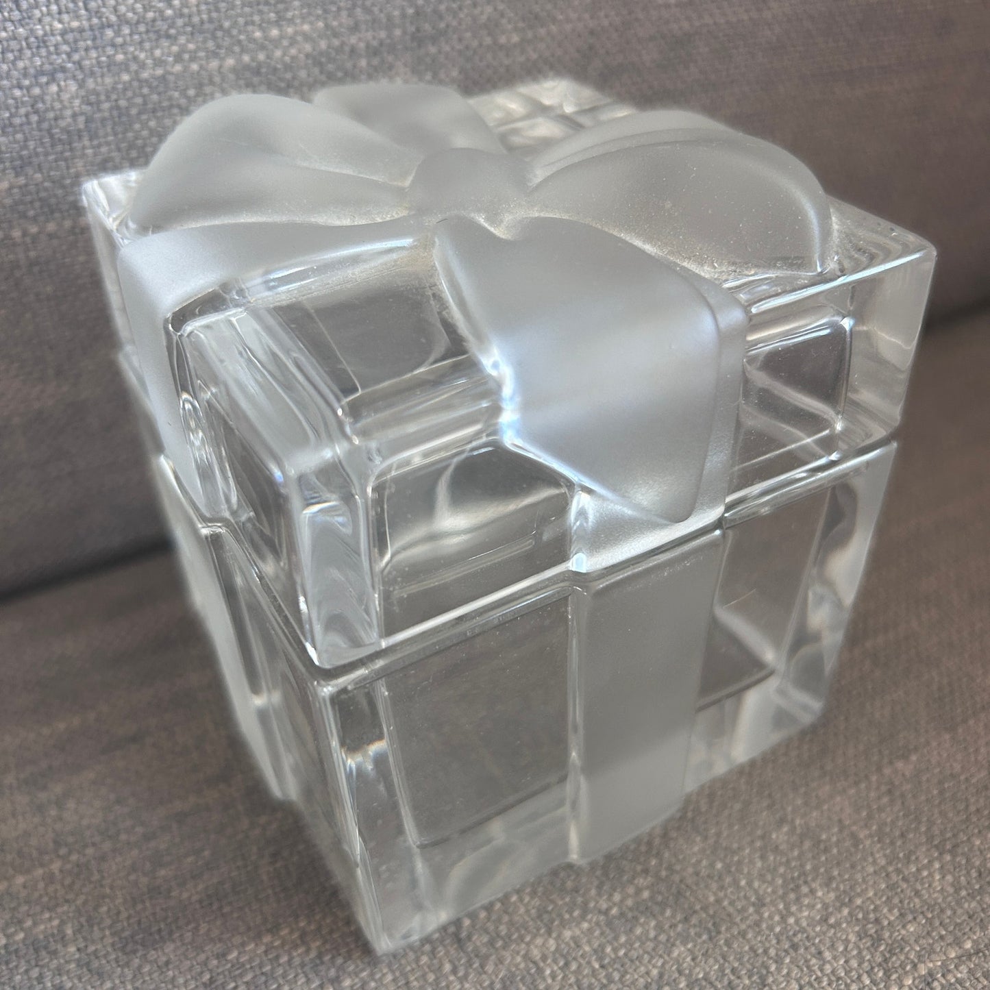 Tiffany Clear Glass Trinket / Jewelry Box Frosted Ribbon and Bow 3.25" Cube