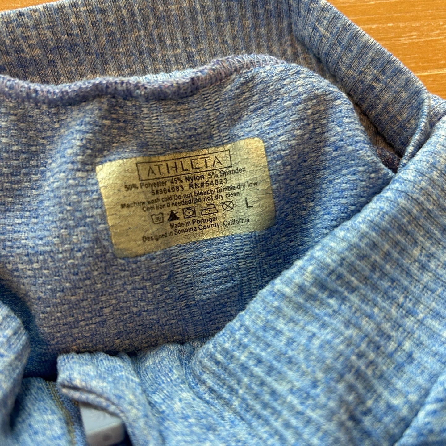 Athleta Momentum Blue 1/4 Zip Long Sleeve Ruched Pullover Shirt Size Large