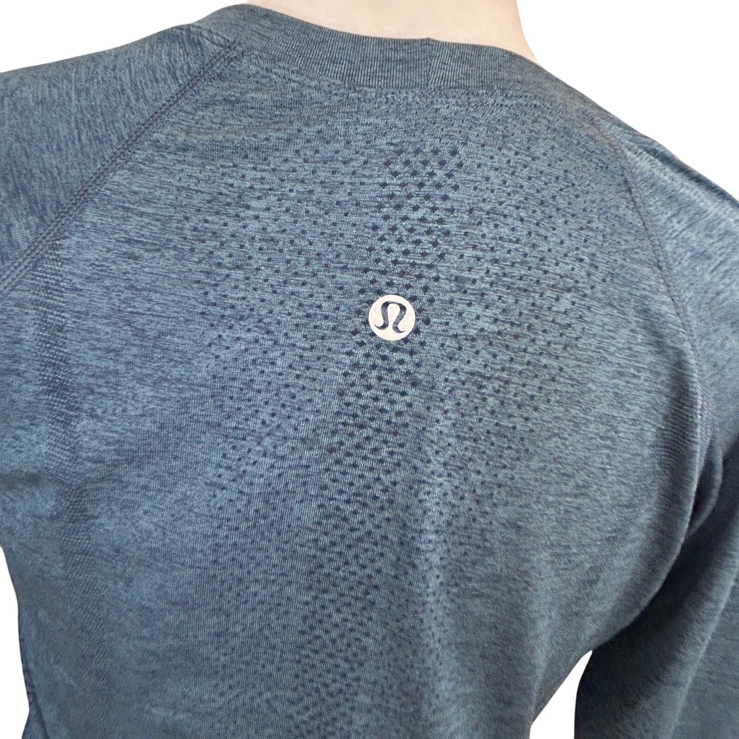 Lululemon Dark Blue Swiftly Tech Long Sleeve Top Womens Size 6