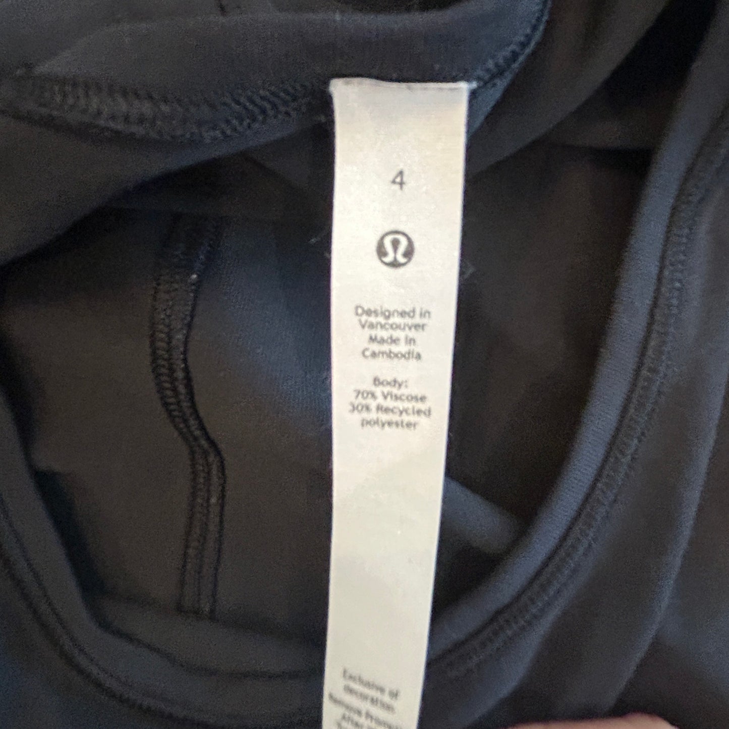 Lululemon Black Long Sleeve Flowy Top Womens Size 4