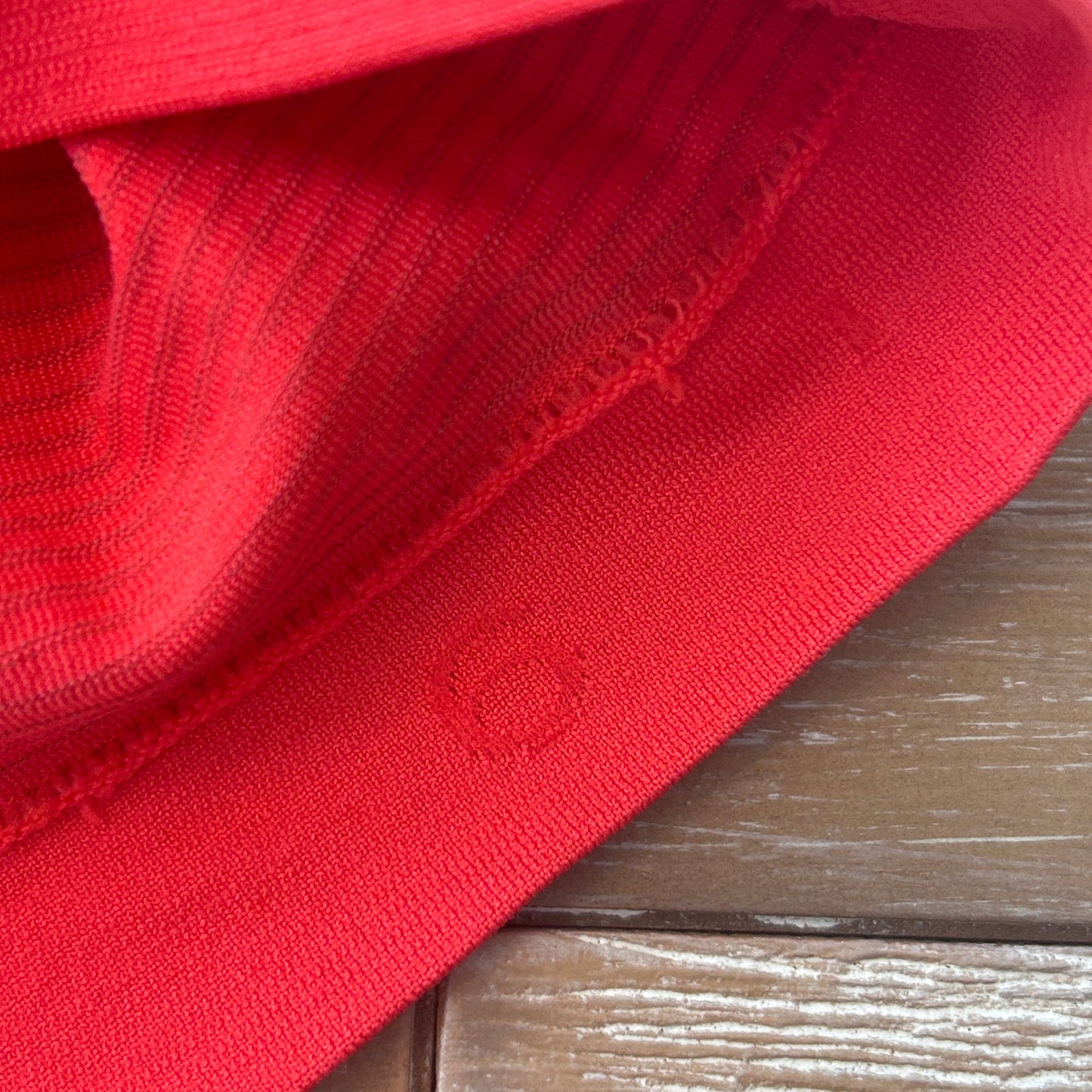 Lululemon Orange Swiftly Tech Short Sleeve 2.0 Women's Size 6