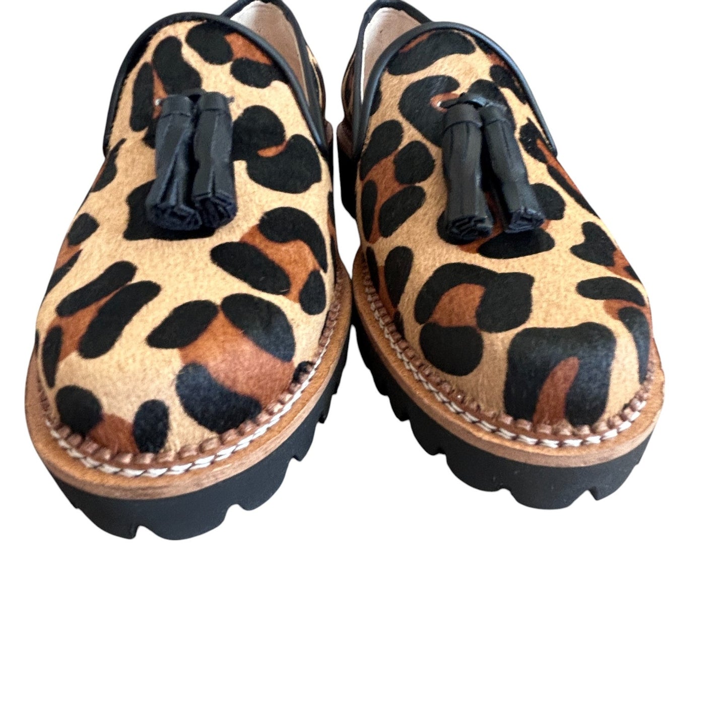 Jon Josef Lug Soled Tassled Loafer Gogo Leopard Womens Size 8 NEW IN BOX