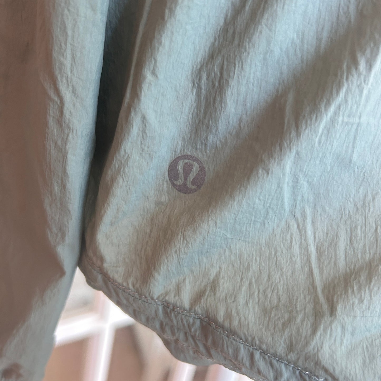 Lululemon Olive Green Hood-Lite Classic Fit Full Zip Rain Jacket Womens Size 6