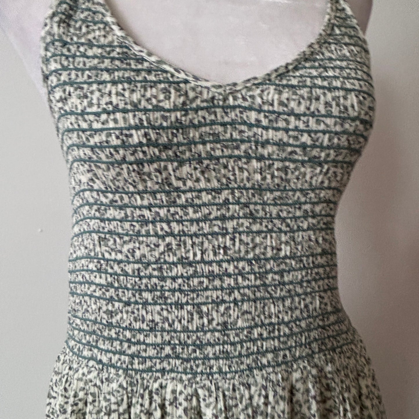 Hem & Thread NWT Green and Ivory Nicole Midi Sundress Boho Womens Size Medium