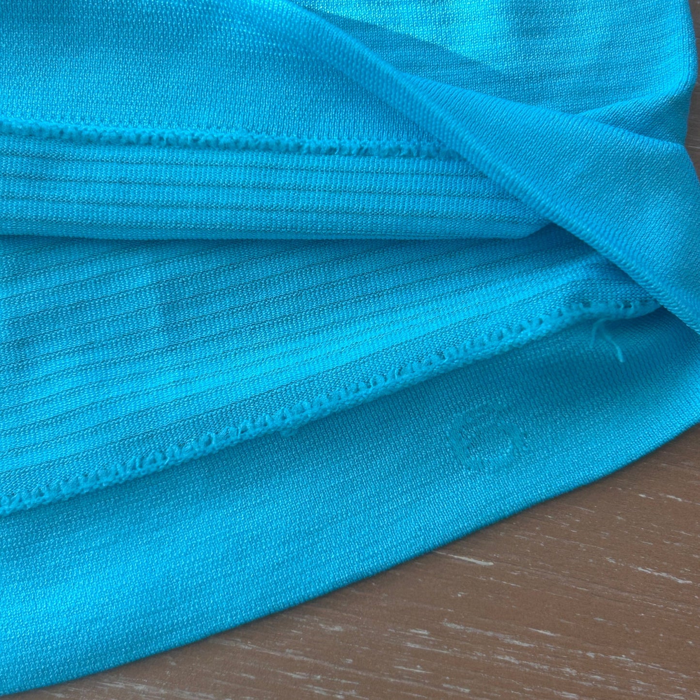 Lululemon Aqua Blue Swiftly Tech Short Sleeve 2.0 Women's Size 6