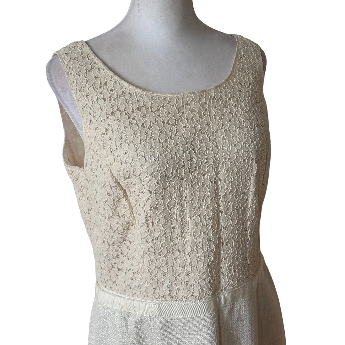 W by Worth Off-White Sleeveless Sheath Dress Floral Lace Overlay Womens Size 8