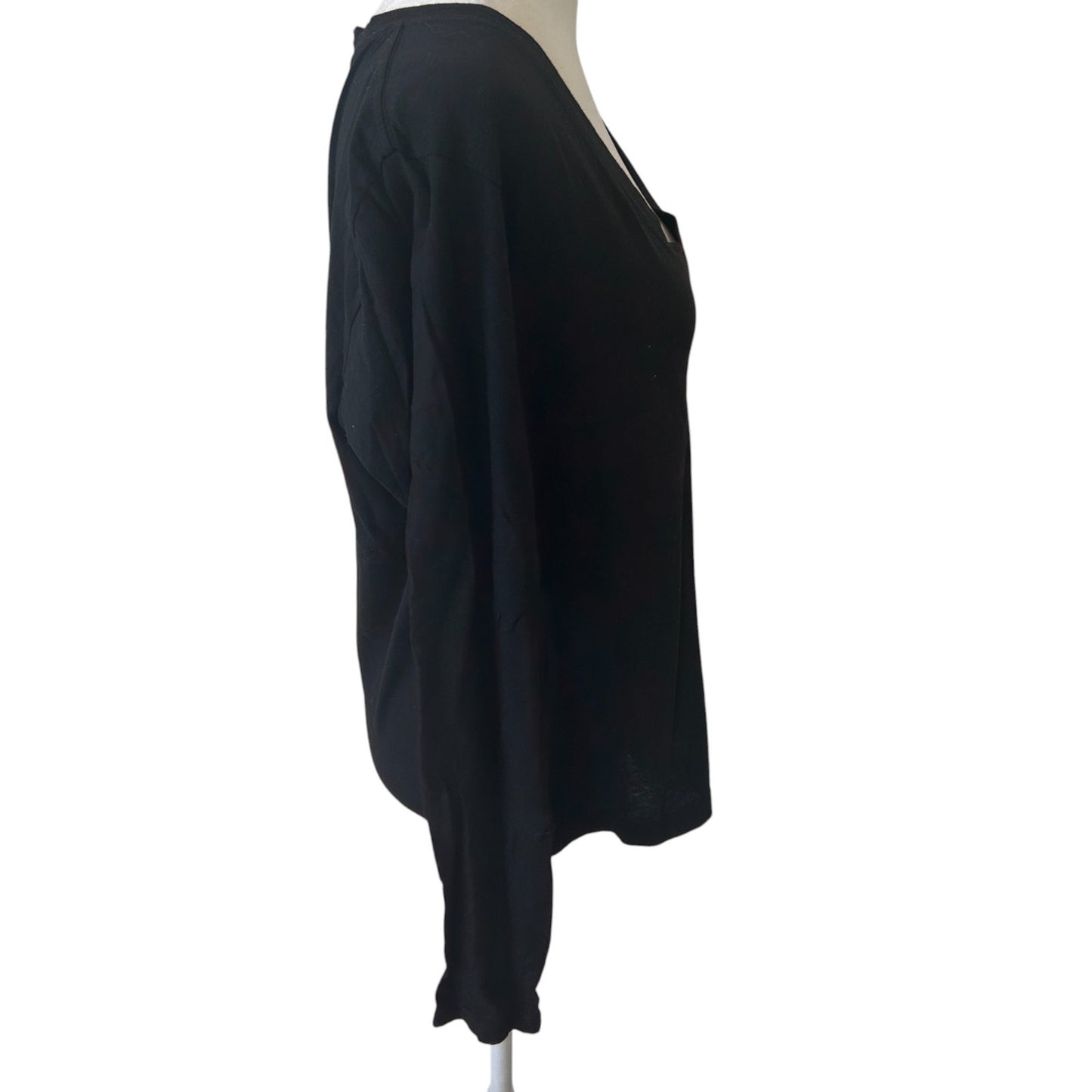 Perfect White Tee Black Long Sleeve V-Neck Classic Tee Shirt Womens Size Small