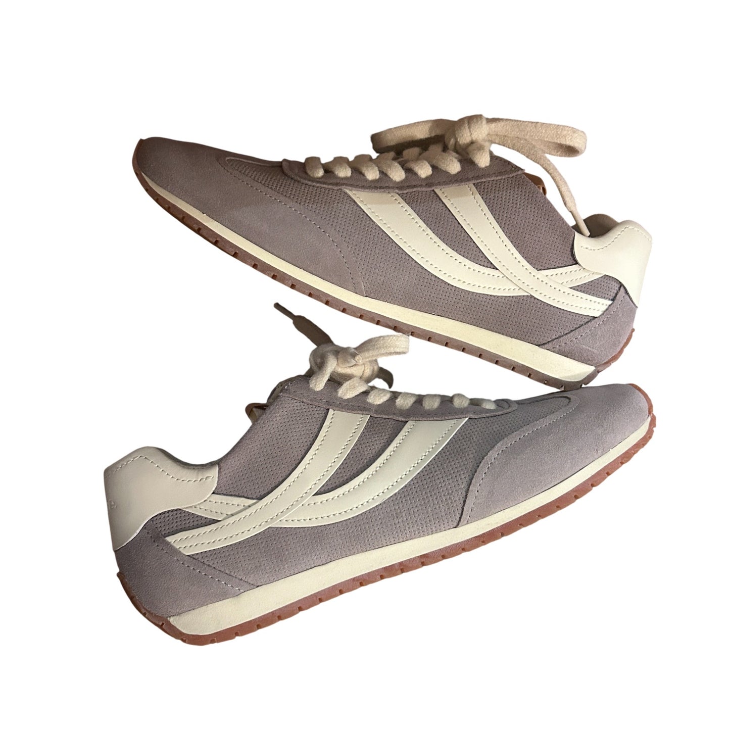 Vince Gray Oasis Running Sneaker Womens Size 8