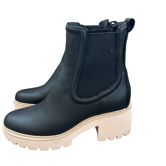 Dolce Vita Black Leather Chelsea Lug Sole Boot Womens Size 8