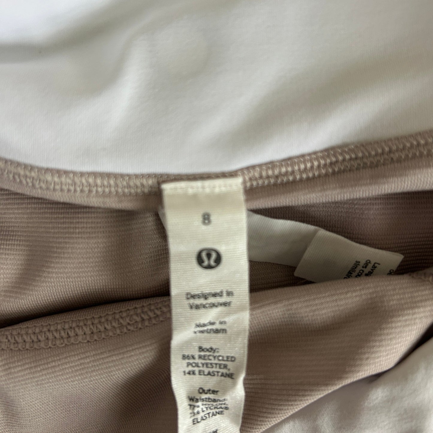 Lululemon Paint Splatter Speed Up High Rise Lined Short Womens Size 8